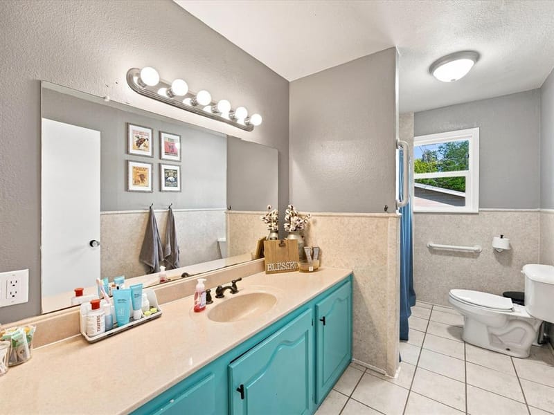 1306 Hulme Street, Bowie TX 76230 - Photo 17