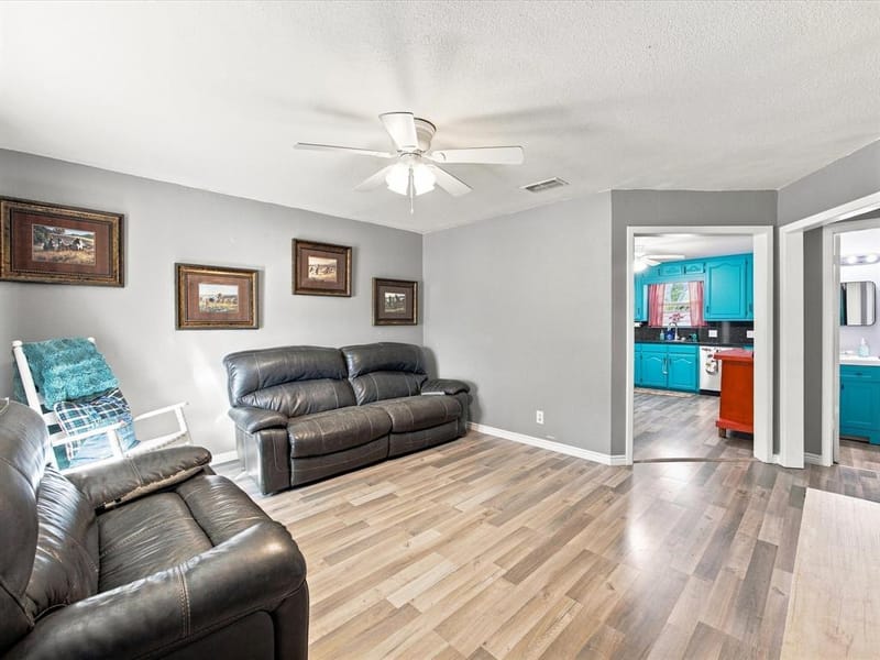 1306 Hulme Street, Bowie TX 76230 - Photo 30