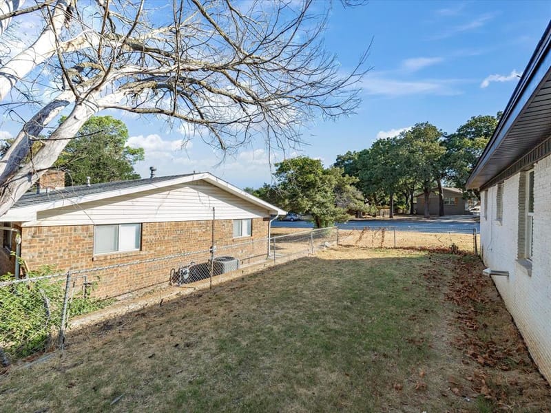 1306 Hulme Street, Bowie TX 76230 - Photo 33