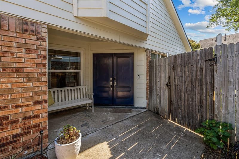 2054 Wanderlust Drive, Lewisville TX 75067 - Photo 4