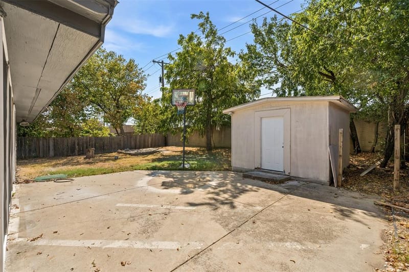2508 Syracuse Drive, Irving TX 75062 - Photo 36