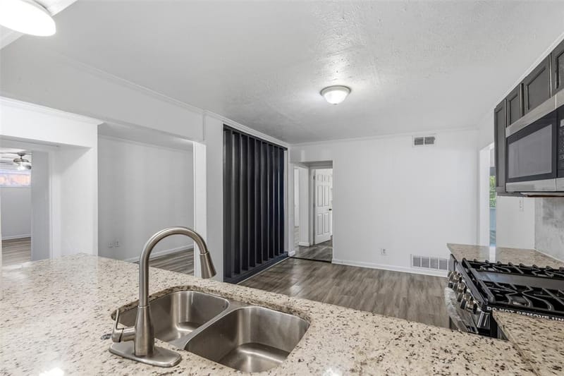 2508 Syracuse Drive, Irving TX 75062 - Photo 18