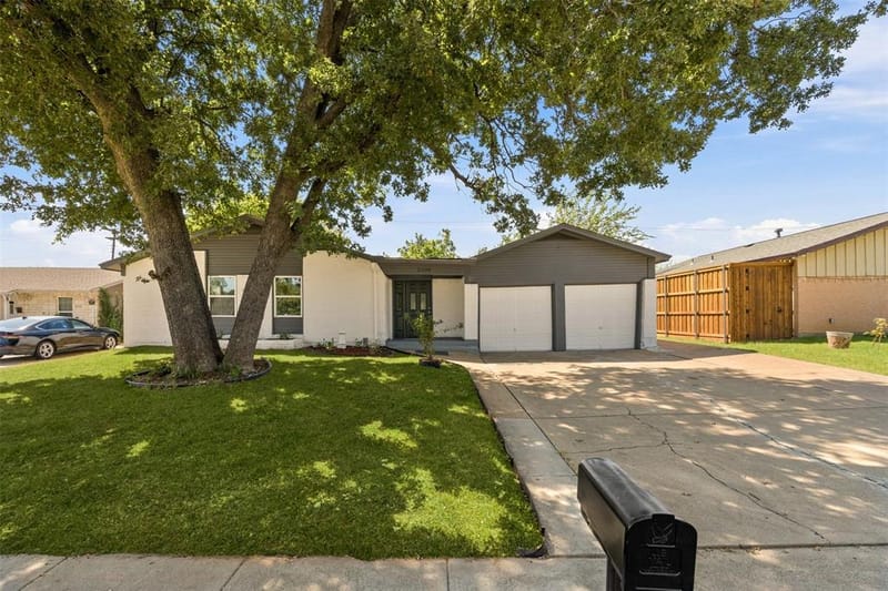 2508 Syracuse Drive, Irving TX 75062 - Photo 4