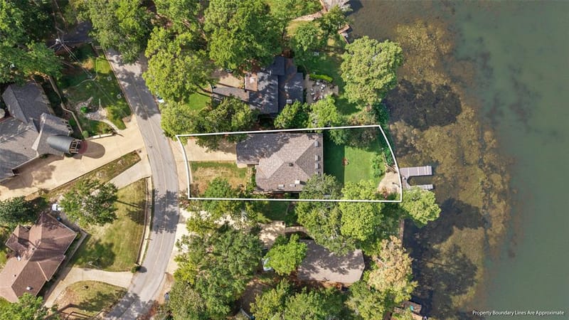 1551 E Tanglewood, Hideaway TX 75771