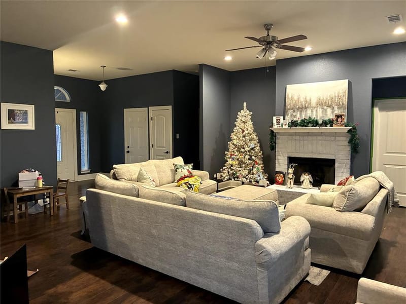 4009 Wagon Wheel Drive, Sanger TX 76266 - Photo 2