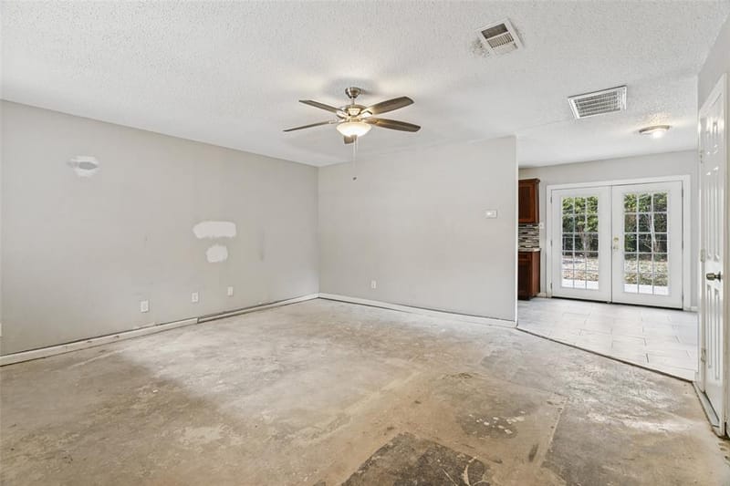 321 Christie Avenue, Everman TX 76140 - Photo 6