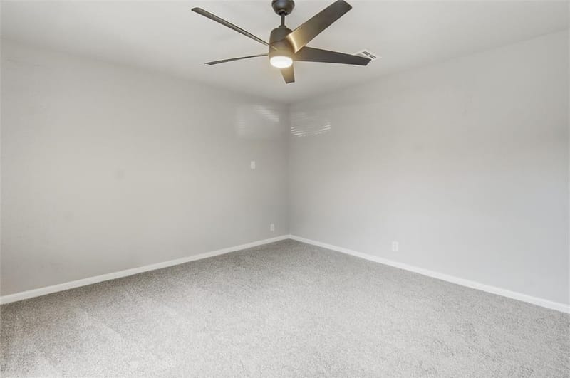 1704 Robin Road, Pantego TX 76013 - Photo 23