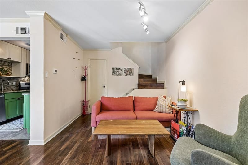 5757 Martel Avenue # A11, Dallas TX 75206 - Photo 7