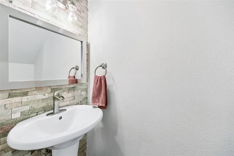 5757 Martel Avenue # A11, Dallas TX 75206 - Photo 24