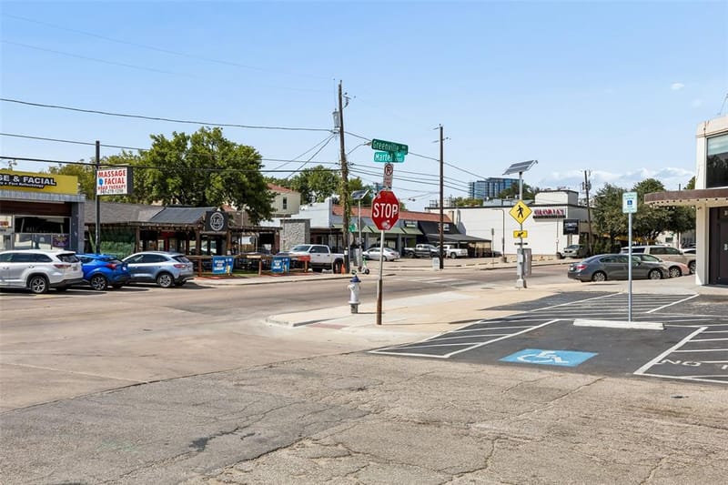 5757 Martel Avenue # A11, Dallas TX 75206 - Photo 30