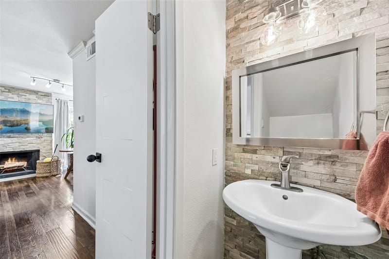 5757 Martel Avenue # A11, Dallas TX 75206 - Photo 25