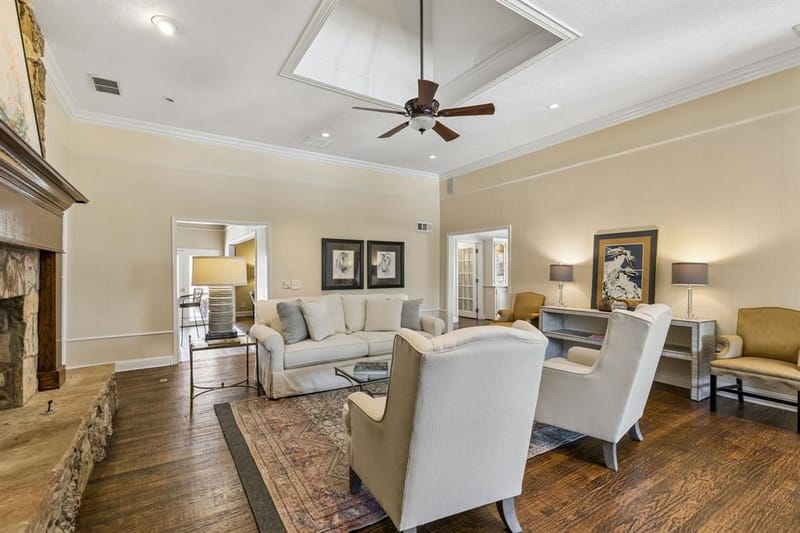 9639 Vista Oaks Drive, Dallas TX 75243 - Photo 6
