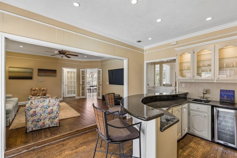 9639 Vista Oaks Drive, Dallas TX 75243 - Photo 17