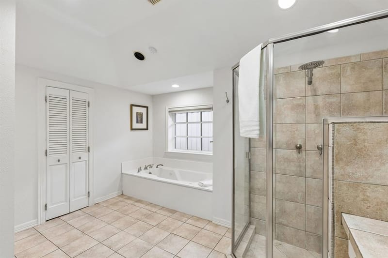 9639 Vista Oaks Drive, Dallas TX 75243 - Photo 26