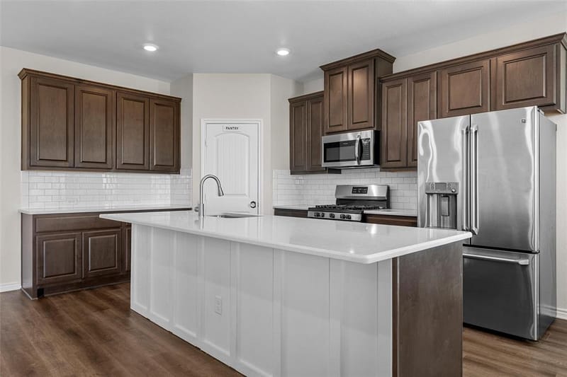 326 Lone Creek Drive, West TX 76691 - Photo 12