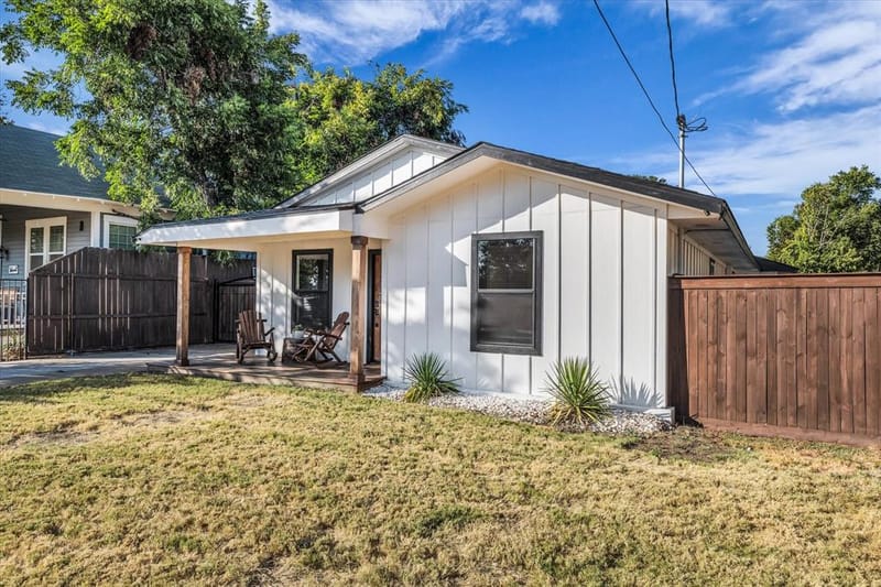 621 S 9th Street, Waco TX 76706 - Photo 2