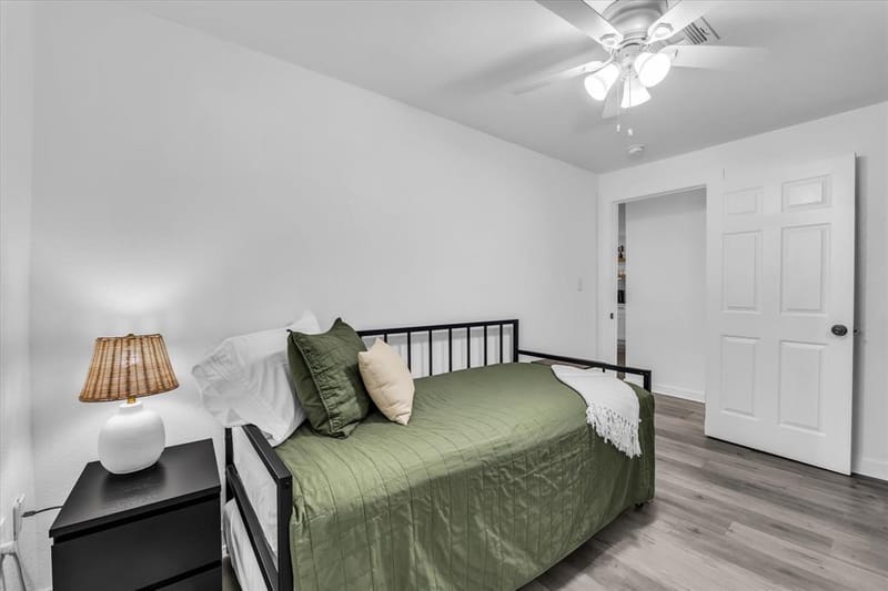 621 S 9th Street, Waco TX 76706 - Photo 24