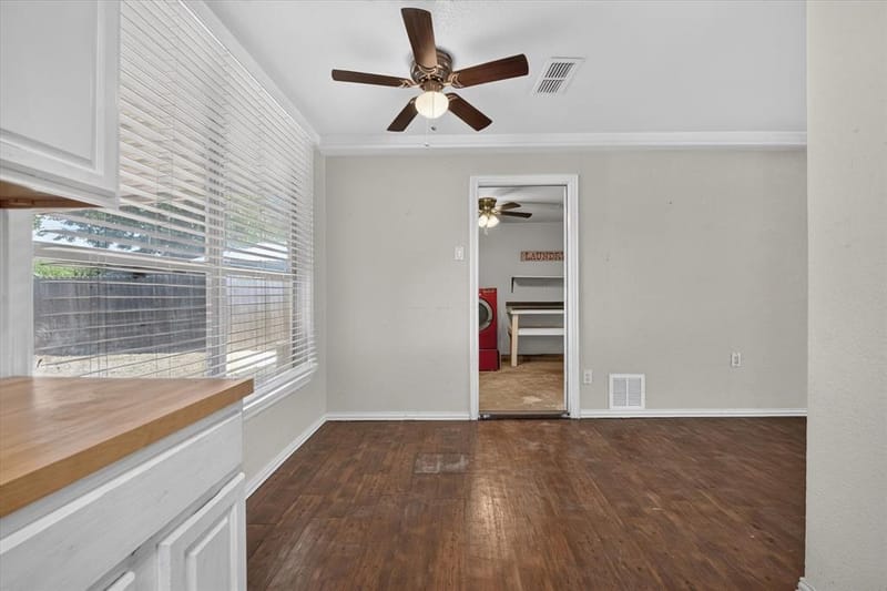 3545 Regal Road, Fort Worth TX 76111 - Photo 8