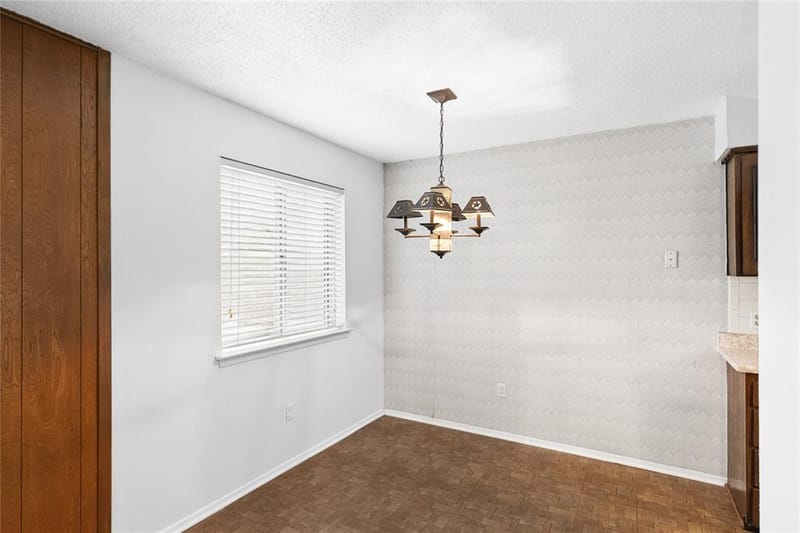 1710 Carla Avenue, Arlington TX 76014 - Photo 7
