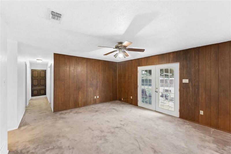 1710 Carla Avenue, Arlington TX 76014 - Photo 10