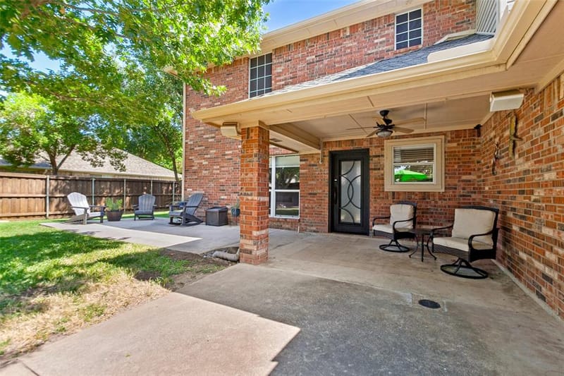425 Baltusrol Circle, Garland TX 75044 - Photo 23
