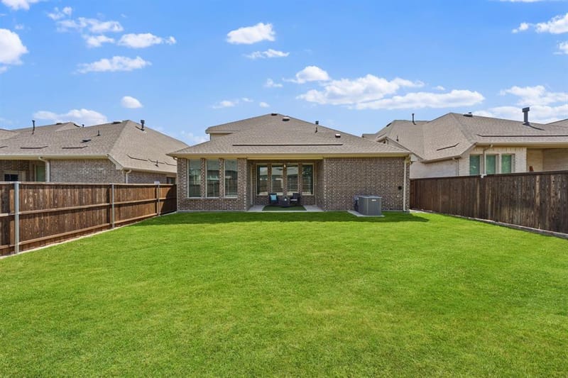 8249 Abellia Court, Dallas TX 75252 - Photo 36