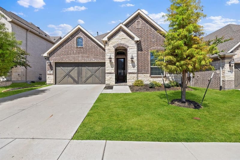 8249 Abellia Court, Dallas TX 75252