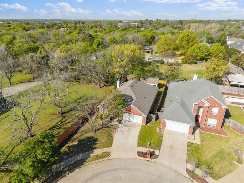 814 Lake Bluff Drive, Lake Dallas TX 75065 - Photo 11