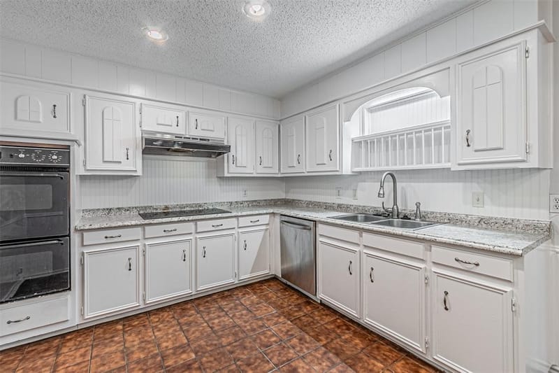 5209 Smokerise Court, Arlington TX 76016 - Photo 12