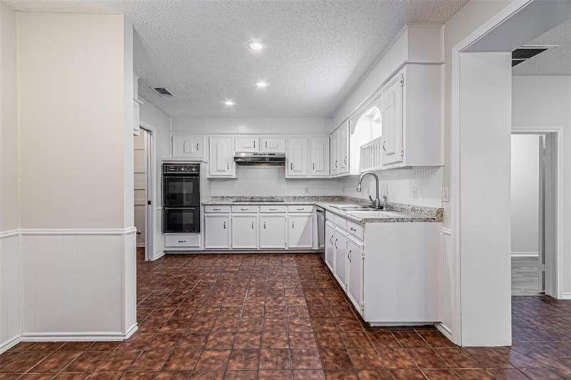 5209 Smokerise Court, Arlington TX 76016 - Photo 10