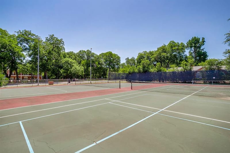 901 Roaring Springs Road, Fort Worth TX 76114 - Photo 26