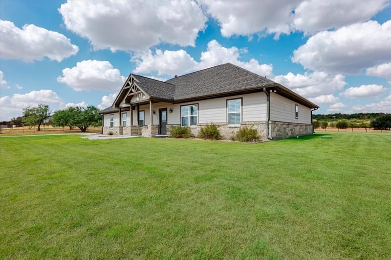 335 Remuda Trail, Stephenville TX 76401 - Photo 12