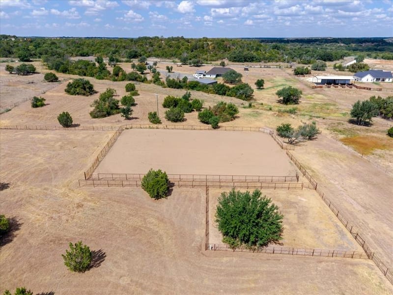 335 Remuda Trail, Stephenville TX 76401 - Photo 11