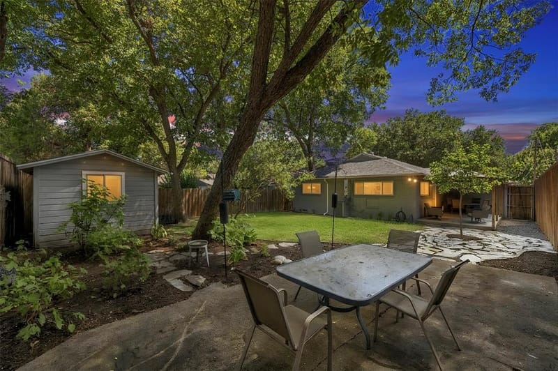1715 Lansford Avenue, Dallas TX 75224 - Photo 27