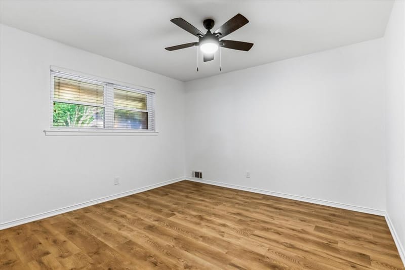 1801 Clear Point Drive, Garland TX 75041 - Photo 25