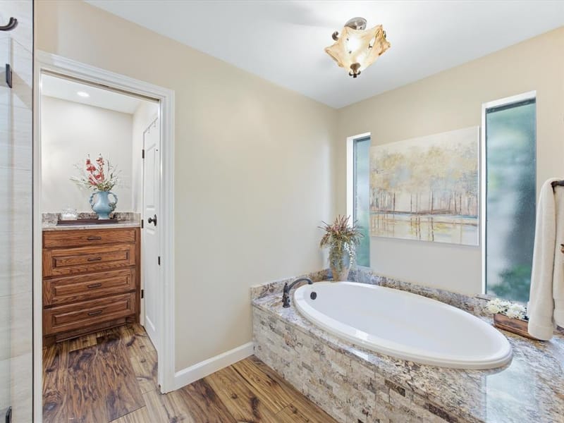5008 Kemble Street, Fort Worth TX 76103 - Photo 12