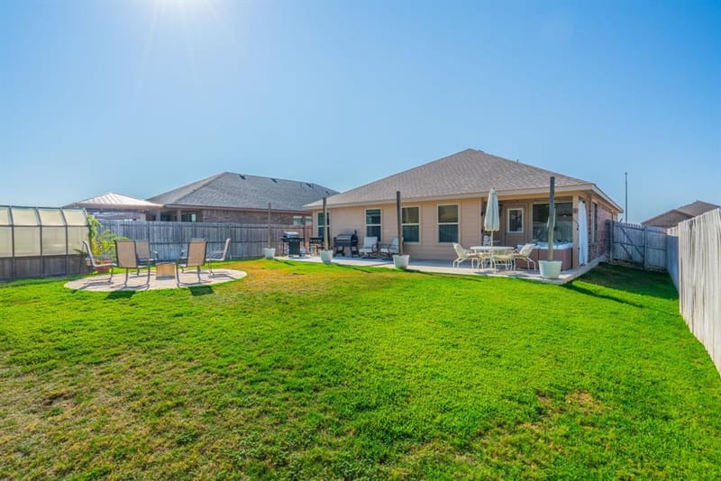 412 Foxhunter Street, Fort Worth TX 76131 - Photo 28