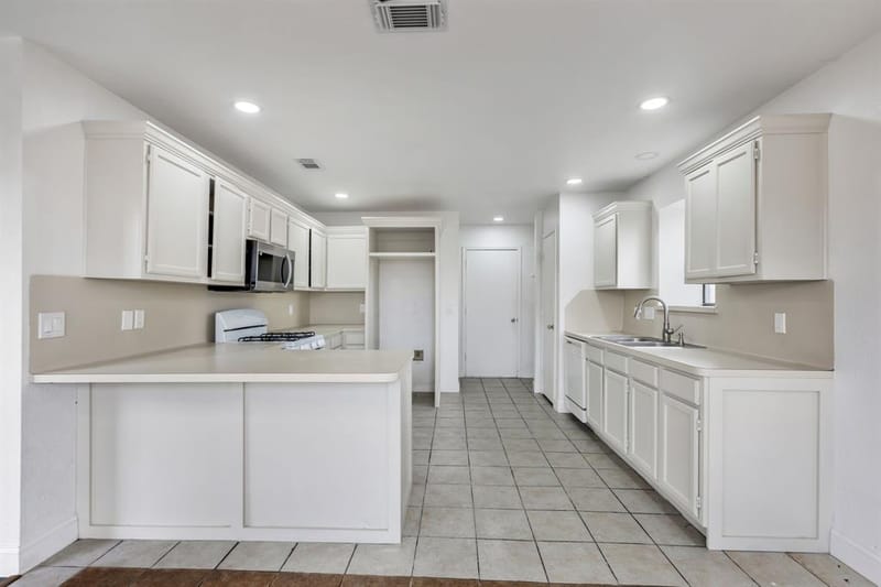 8309 Liberty Lane, Rowlett TX 75089 - Photo 23