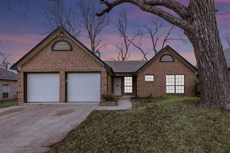 8309 Liberty Lane, Rowlett TX 75089