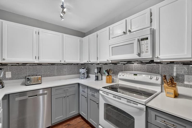 6108 Abrams Road # 403, Dallas TX 75231 - Photo 15