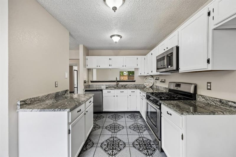 2409 Doral, Mesquite TX 75150 - Photo 8