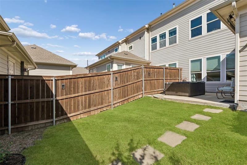 1016 Gardenia Street, Carrollton TX 75007 - Photo 28