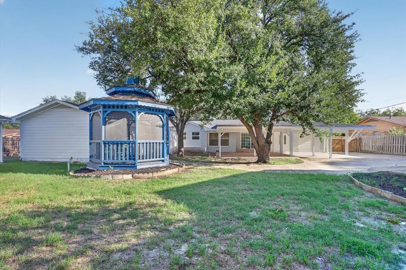 1204 Loma Alta Place, Cleburne TX 76033 - Photo 28