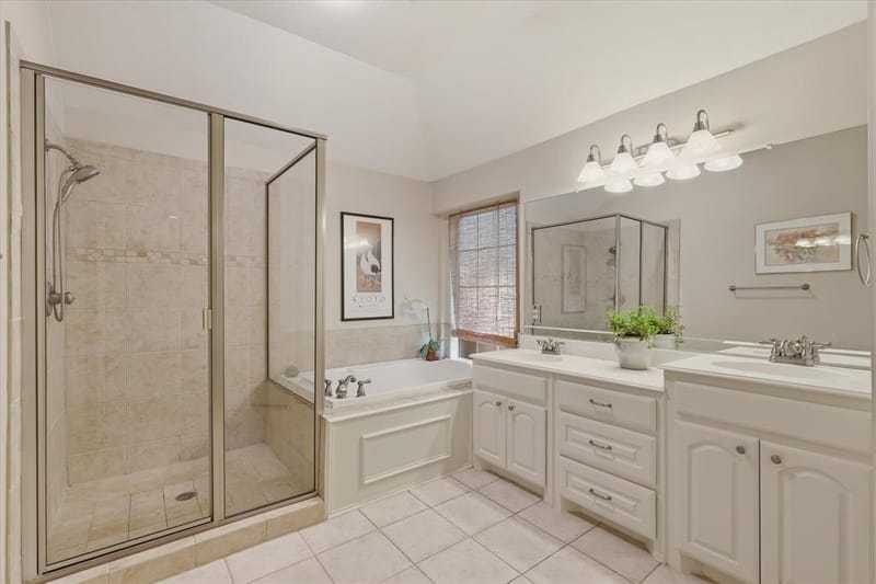 4900 Rockcreek Lane, Plano TX 75024 - Photo 23