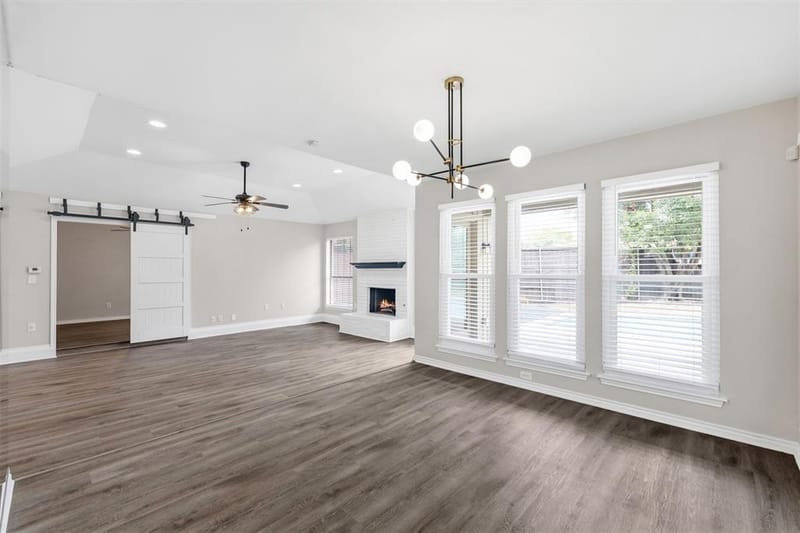 14826 Sopras Circle, Addison TX 75001 - Photo 24