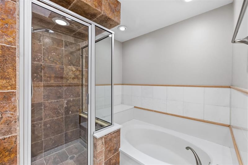 14826 Sopras Circle, Addison TX 75001 - Photo 14