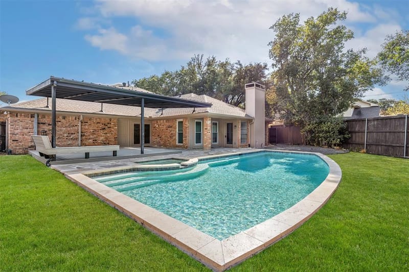 14826 Sopras Circle, Addison TX 75001 - Photo 31