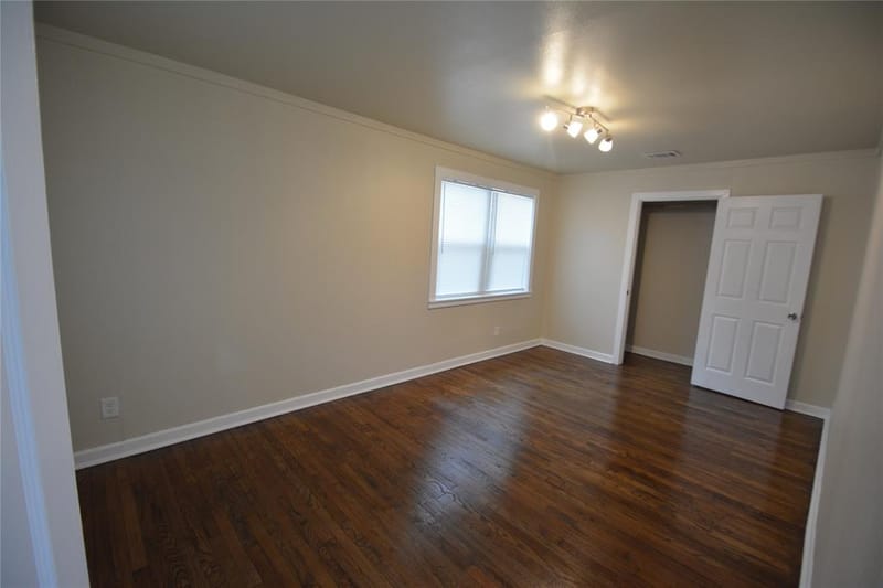 5309 Stanley Avenue, Fort Worth TX 76115 - Photo 6