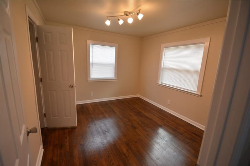 5309 Stanley Avenue, Fort Worth TX 76115 - Photo 7