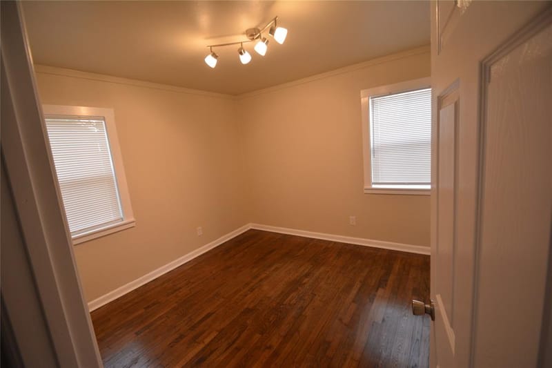 5309 Stanley Avenue, Fort Worth TX 76115 - Photo 10